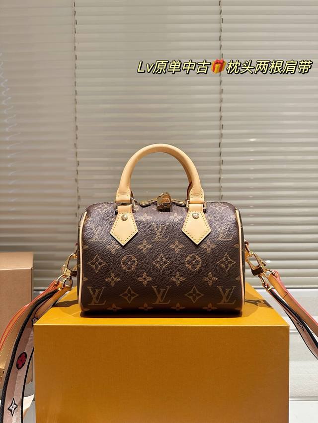 Top-Grade Leather, Two Shoulder Straps Lv Speedy20 Handbag Latest Model Embroide Top-Grade Leather, Two Shoulder Straps Lv Speedy20 Handbag Latest Model Embroide