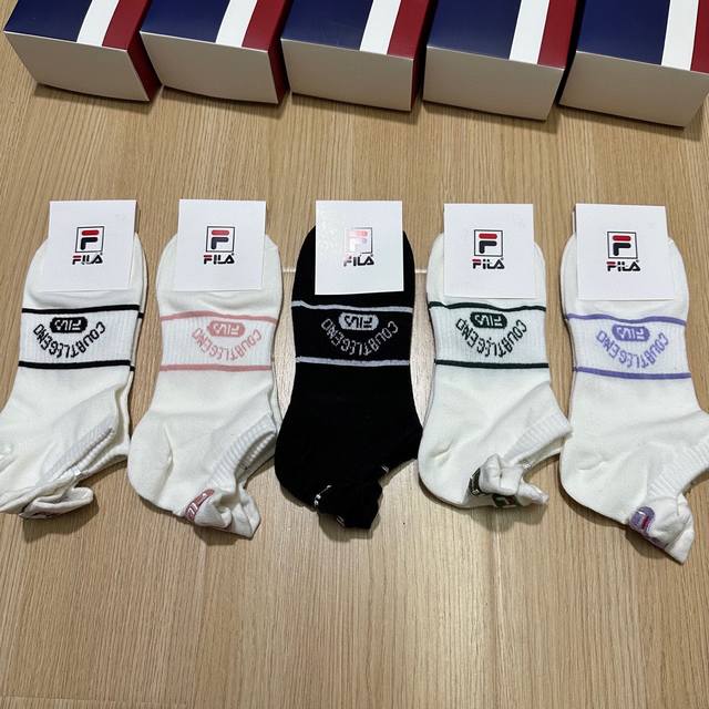 Special Fila New Women's Socks, 5 Pairs Per Box, Jacquard Classic Logo, Ultra-So Special Fila New Women's Socks, 5 Pairs Per Box, Jacquard Classic Logo, Ultra-So