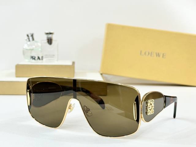 Loewe Model: Lw5094S Size: 141 X 0 142 Loewe Model: Lw5094S Size: 141 X 0 142