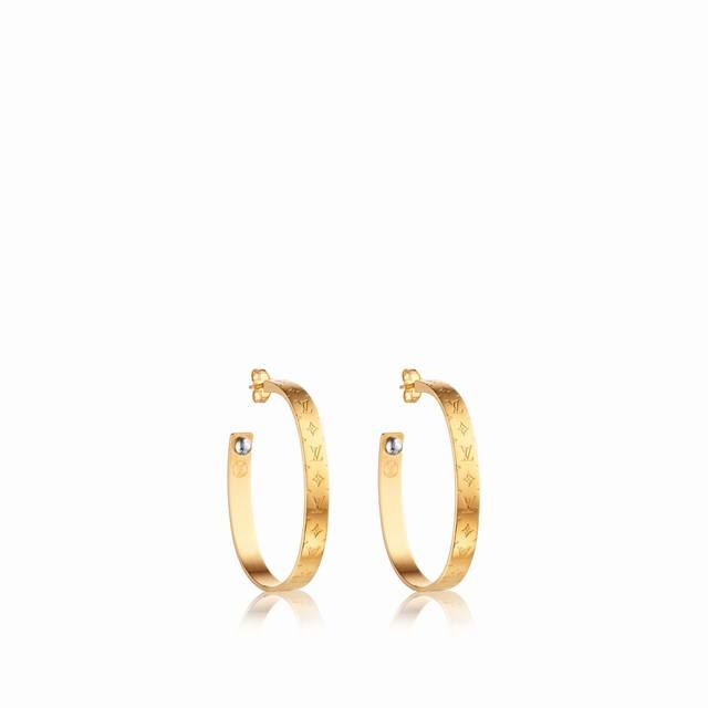 The Lv Donkey House Earrings Feature The Classic Monogram Pattern And Are Paired