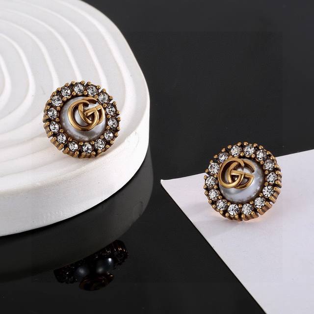 A Kind Of Beauty Called Gucci Double G Earrings. Made With The Same High-Quality