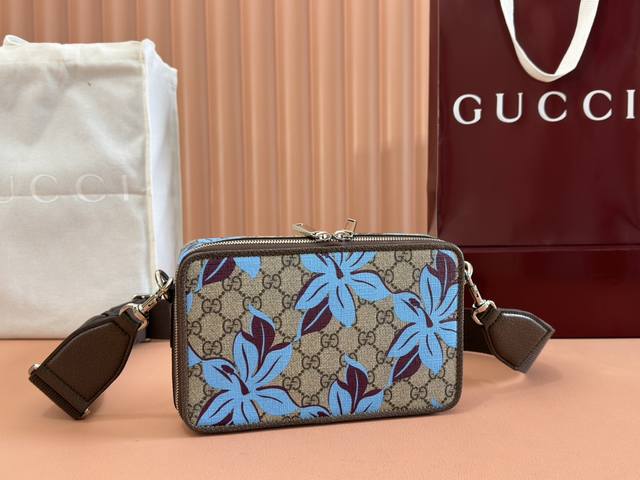 Configuration Full Set Of Counter Packaging The Iconic Gg Supreme Canvas Makes A Configuration Full Set Of Counter Packaging The Iconic Gg Supreme Canvas Makes A