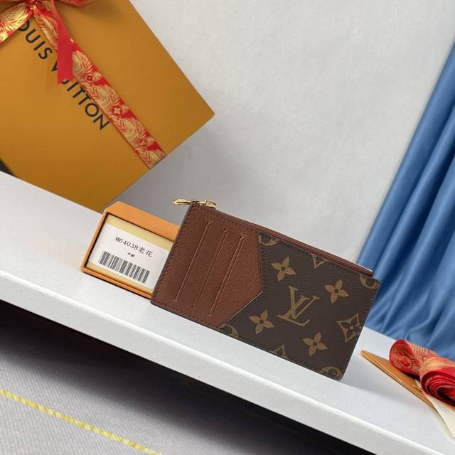 Overseas Original M64038 Monogram Exclusive Real Shot. This Coin Card Holder Mad
