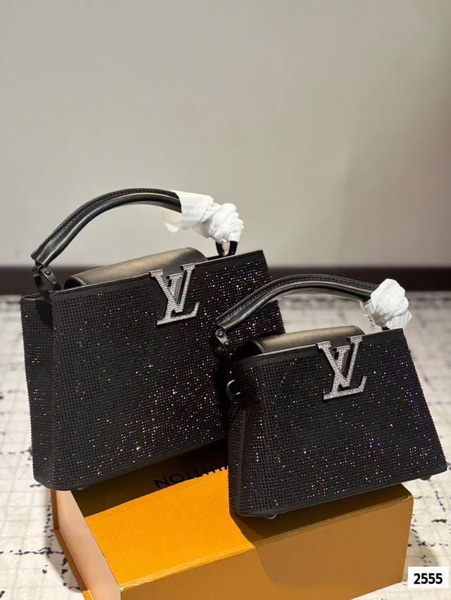 With Folding Box Lvcapucines Full Diamond Lady Bag Has A Very Complicated Produc With Folding Box Lvcapucines Full Diamond Lady Bag Has A Very Complicated Produc