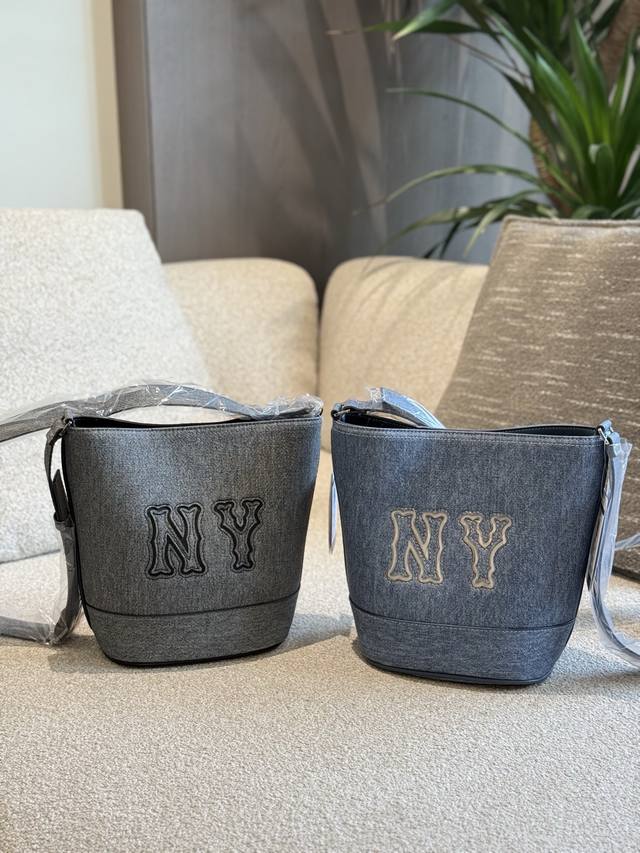 Mlb Bucket Bag 18 26 Airplane Box Mlb Bucket Bag 18 26 Airplane Box