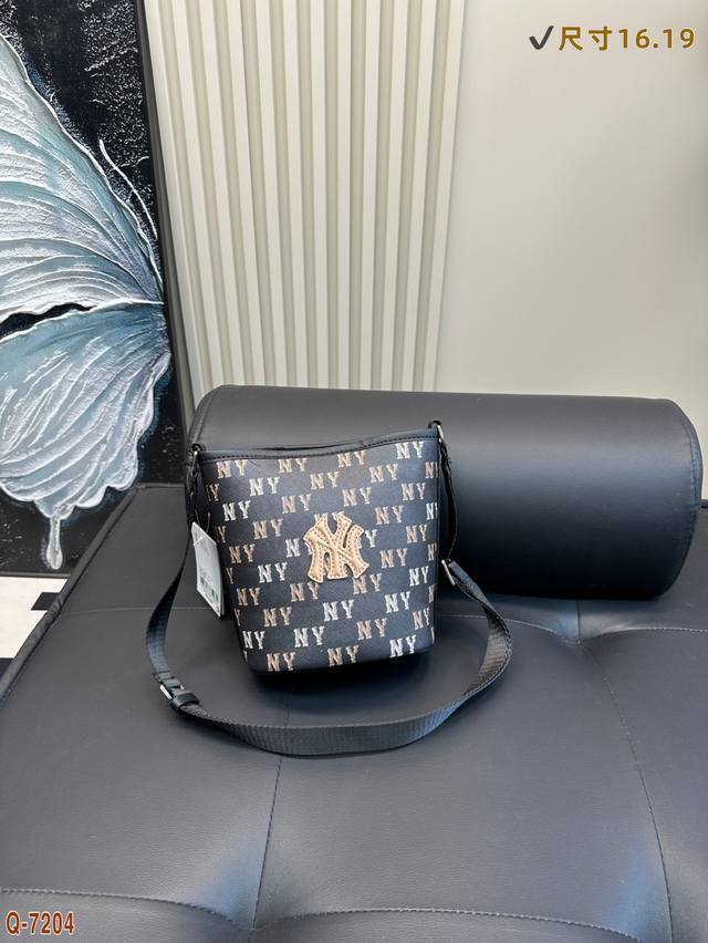 Mlb Bucket Bag American Retro College Style, The Photo Rate Is Really High I Don Mlb Bucket Bag American Retro College Style, The Photo Rate Is Really High I Don