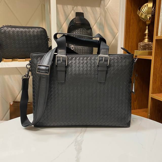 Bv Overseas Original Quality, With The Official Store. Top-Grade Waxed Leather, Bv Overseas Original Quality, With The Official Store. Top-Grade Waxed Leather,