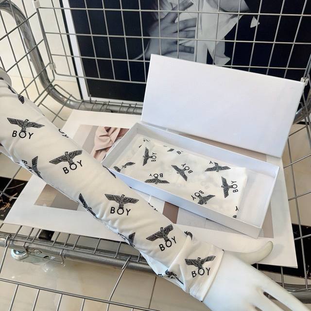 Boy Flying Eagle Arm Sleeves For Men And Women, 3 Colors Available