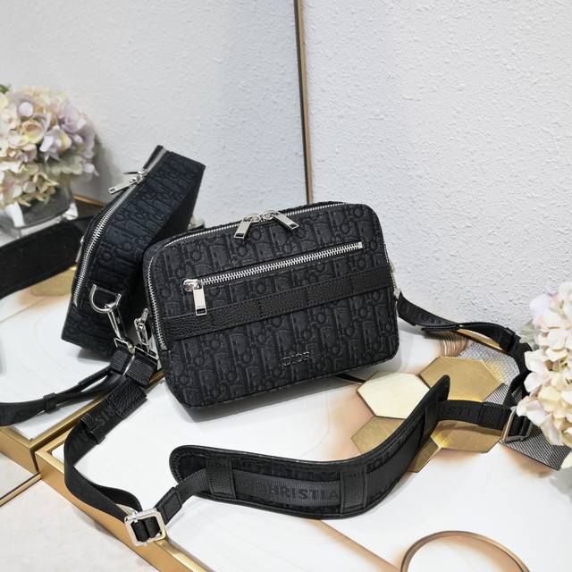 Square Buckle Back Cloth Original Cloth With Genuine Leather With Original Box D Square Buckle Back Cloth Original Cloth With Genuine Leather With Original Box D