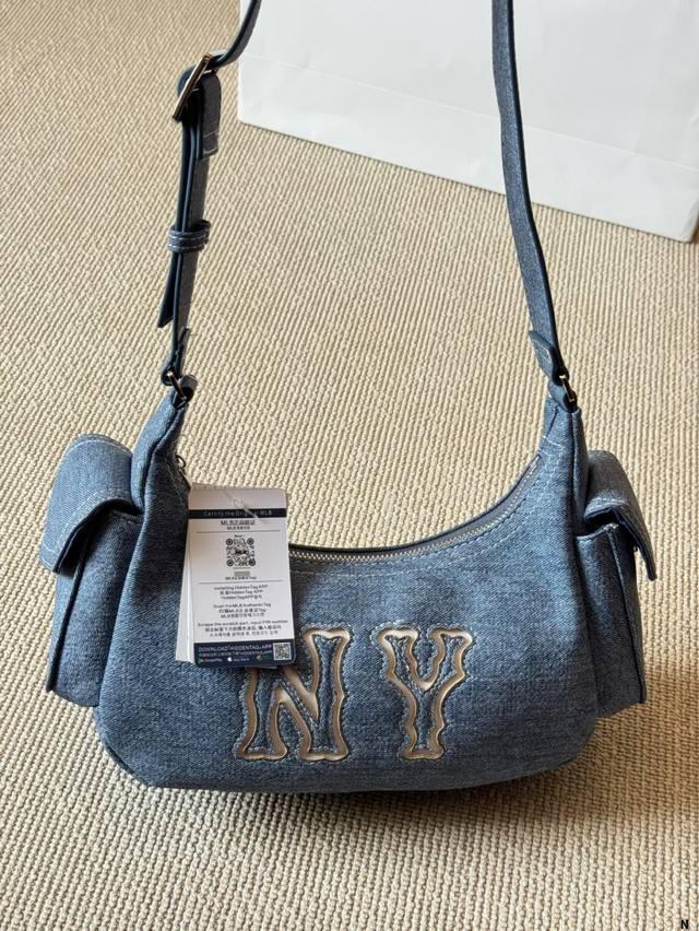 mlb Armpits Beautiful And A Armpit Bag Mlb Is More Suitable For Spring And Su mlb Armpits Beautiful And A Armpit Bag Mlb Is More Suitable For Spring And Su
