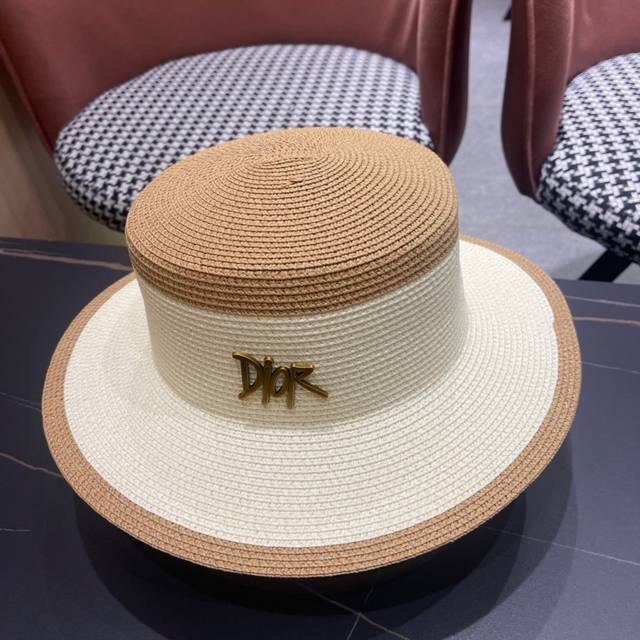 dior's New Straw Flat-Top Sun Hat, Basin Hat, Beach Style, Simple And Generou dior's New Straw Flat-Top Sun Hat, Basin Hat, Beach Style, Simple And Generou