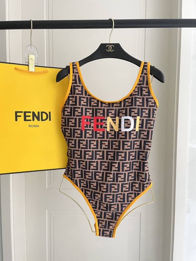 dior's New One-Piece Swimsuit Is Suitable For A Variety Of Scenarios. It Can dior's New One-Piece Swimsuit Is Suitable For A Variety Of Scenarios. It Can