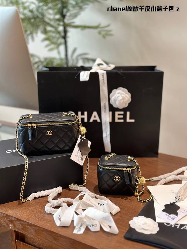 Factory: Miu Mi 25th year early spring catwalk new style