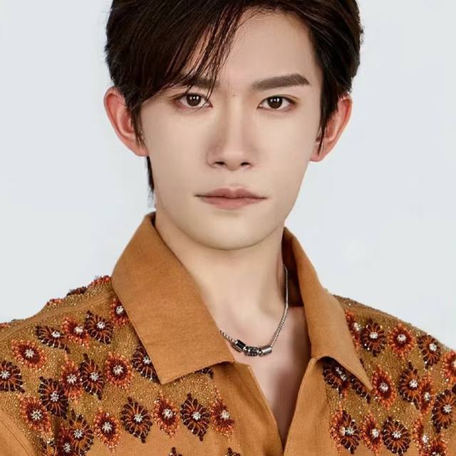 Burber*Y 2025 spring and summer new casual versatile men's and women's casual sh