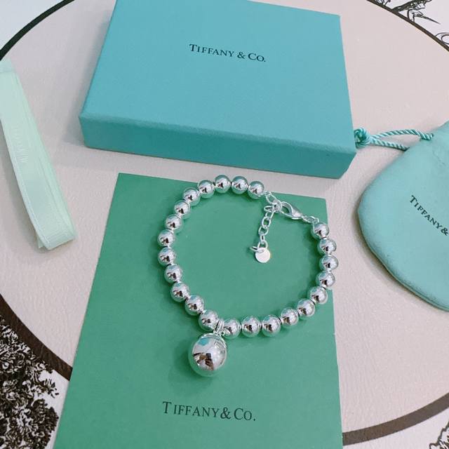 Pink enamel double C ring Sakura pink color is gentle and elegant Sweet and deli