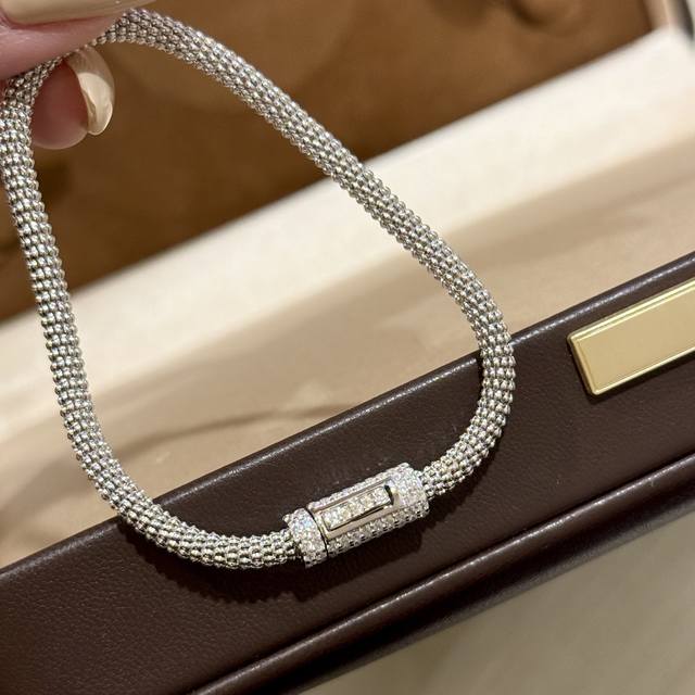 Lv Louis Vuitton Donkey brand rubber band titanium steel Logo rubber band hair r