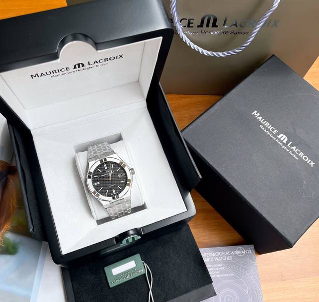 No. Xed0429 New arrival, early spring new round button earrings, white crystal e