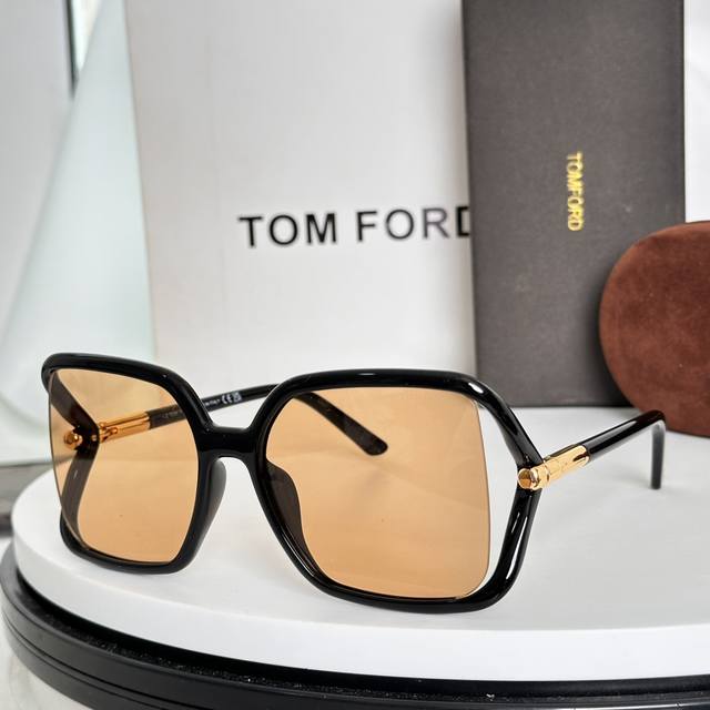 Tomford Mod:Ft1089 Solange Size:60-17-120 Tf's unique frame design Shiny metal T Tomford Mod:Ft1089 Solange Size:60-17-120 Tf's unique frame design Shiny metal T