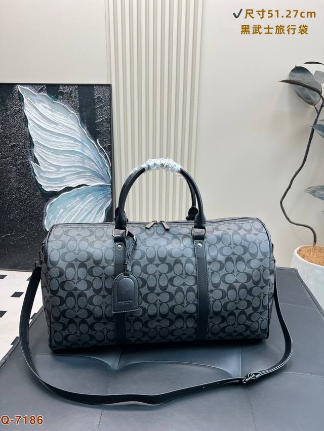 Coach travel bag is made of PVC canvas coating. This material is very wear-resis Coach travel bag is made of PVC canvas coating. This material is very wear-resis
