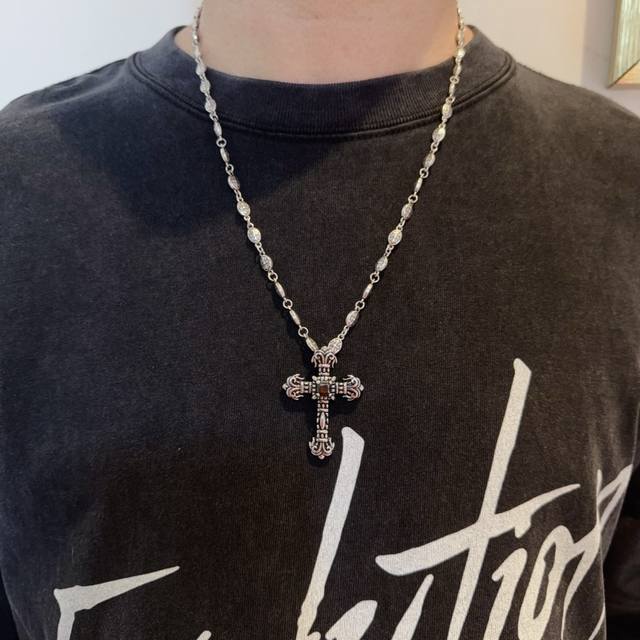 New counter quality Chrome Hearts Chrome Hearts classic retro cross flower ball