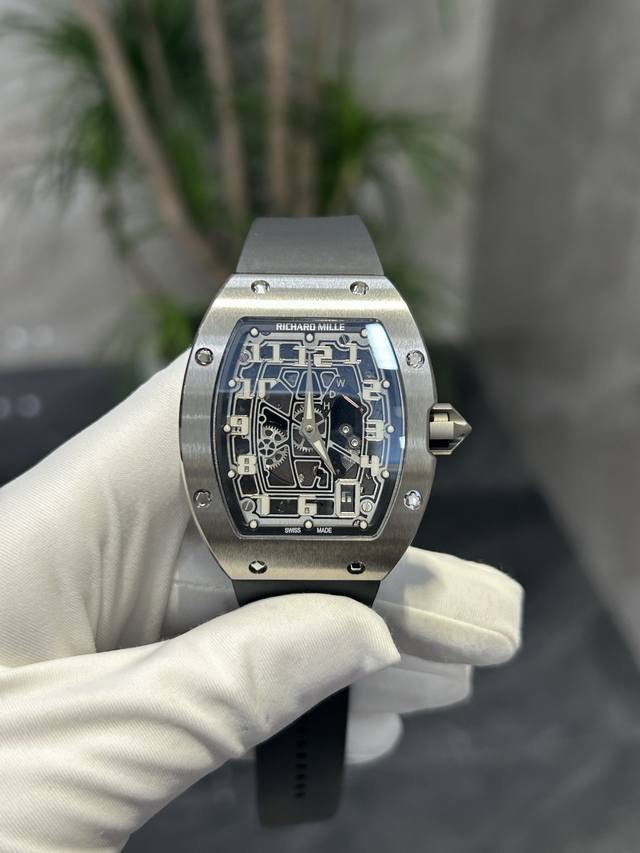 1950理查德米勒Rm67-01Ti 直径：38.7×47.52 公价 W Richard Miller Swiss Movement