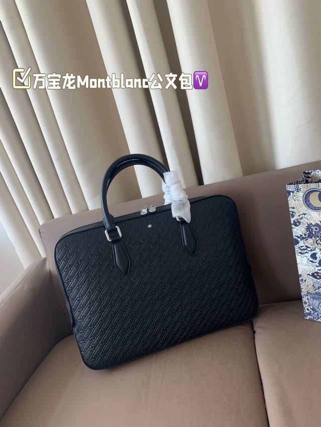 Montblanc Classic briefcase Suitable for office workers on business trips Busine