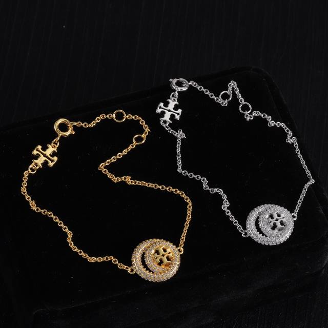 Tory Burch Tb bracelet DDD Tory Burch Tb bracelet DDD