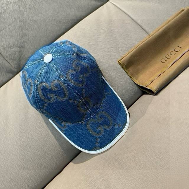 配包装布袋，Gucci古奇新款原单棒球帽， 大双G，专柜1:1开模订制，完美对花，原版帆布面料+头层牛皮，轻盈透气！基础头围56，贴片可调节。