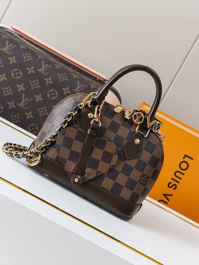 Dynamic 163C01 Chip K00015 Feige Top Original Single M14339 Exclusive Background