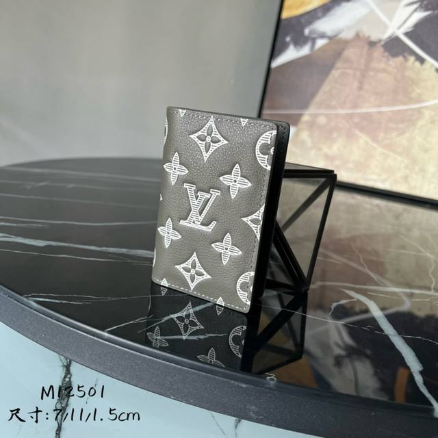 Factory Price P Chip Version Top-grade Original M12501 This pocket wallet is mad