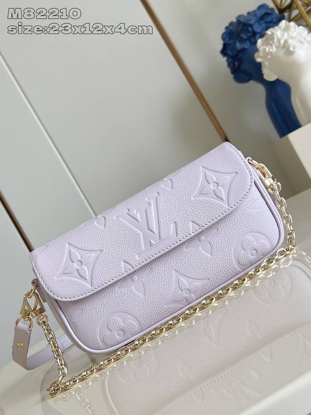 顶级原单 独家实拍 M82210浅紫 M25714 Wallet On Chain Ivy 手袋于 Monogram Empreinte 粒面皮革表面压印大号