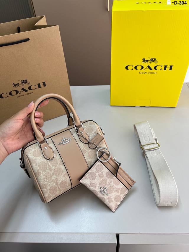 with card holder Coach pillow bag handbag classic design fashionable and versati