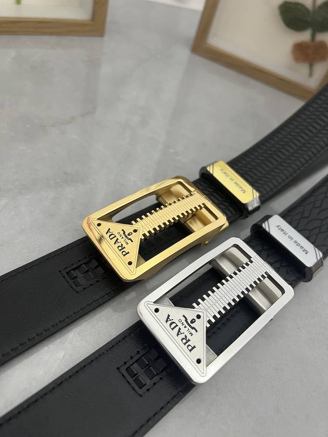 Product Name: Prada Original Automatic Belt Material: Original cowhide belt 100%