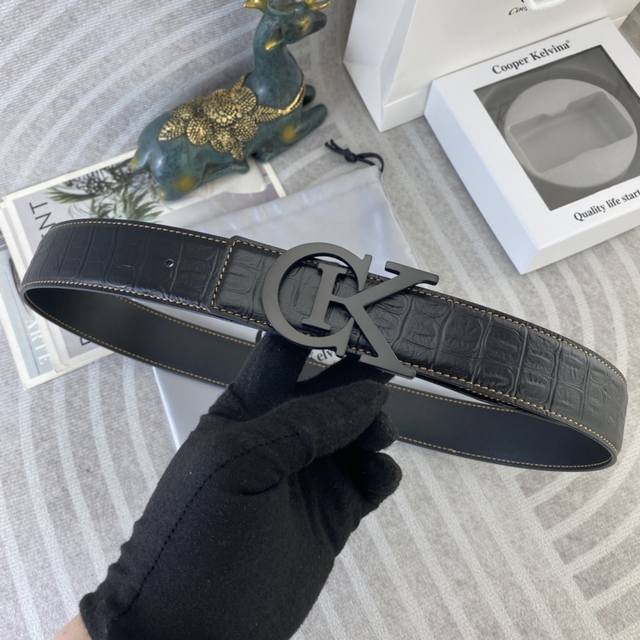Ck 特种皮腰带系列 ，原厂五金精品不锈钢扣，手感柔软舒适 宽3.8Cm。