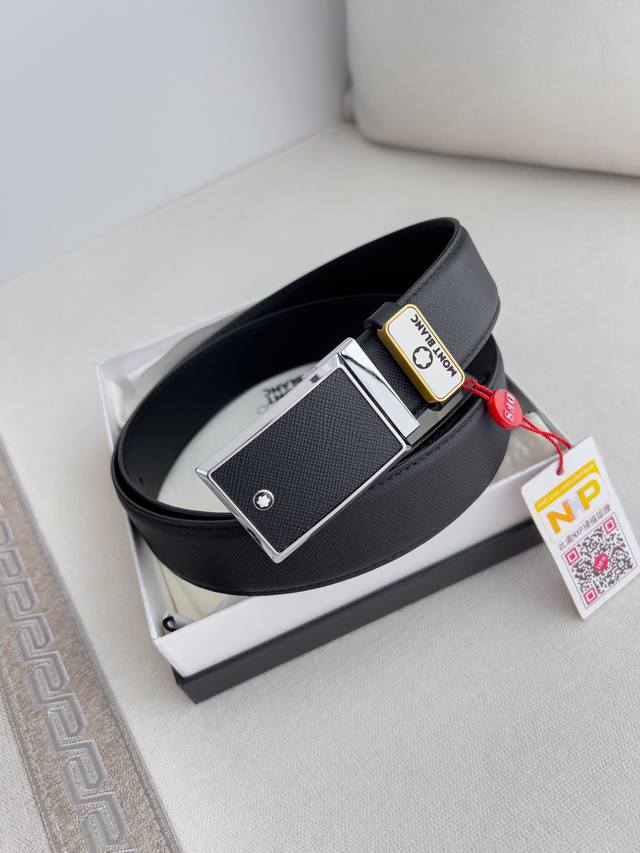 品名：万宝龙.Montblanc原单 腰带 皮带 型号：挂扣，新款原版经典精品挂扣，实物拍摄，原版头层牛皮材料：百分百头层牛皮，保证真皮。双面可用专柜同等质量，