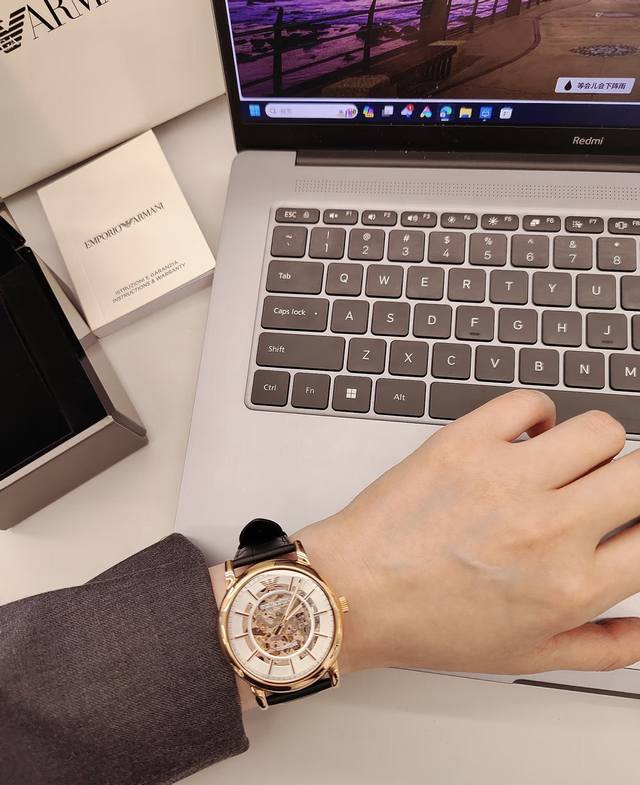 阿玛尼机械原单品质细节做工超级赞三码合一扫码防伪涂层..休闲商务男士的最佳选择纯原单还原无可挑剔送礼也是非常有面子