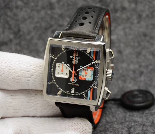 TAG Heuer's new men's quartz watch features a stainless steel case, a high-hardn TAG Heuer's new men's quartz watch features a stainless steel case, a high-hardn