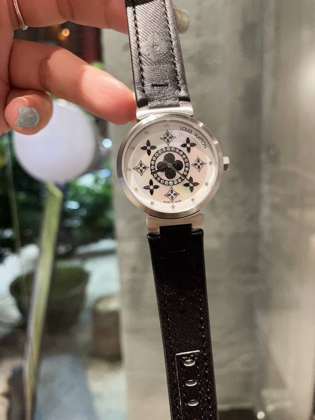 Lv super masterpiece, the full series of Lv Tambour Slim has been airborne into Lv super masterpiece, the full series of Lv Tambour Slim has been airborne into