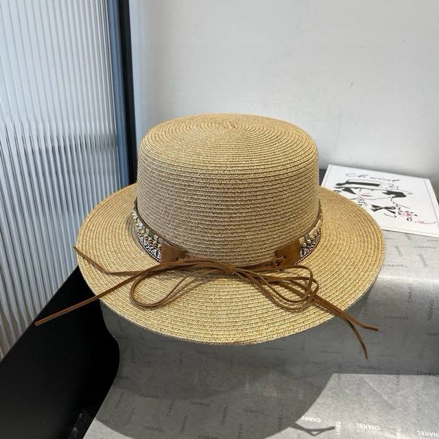 Prada new flat top hat, ethnic style straw hat, head circumference 57cm DDD Prada new flat top hat, ethnic style straw hat, head circumference 57cm DDD