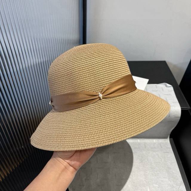Dior new bucket hat, Pp straw hat, bucket hat, head circumference 57Cm DDD Dior new bucket hat, Pp straw hat, bucket hat, head circumference 57Cm DDD