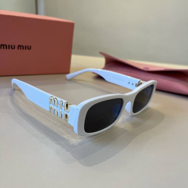 Miumiu缪缪墨镜甜酷摩登女孩看过来 真的被拿捏了太爱了菱形脸高颧骨的集美，
