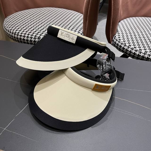 Louis Vuitton Lv new sun hat female summer net red hollow top hat anti-ultravio Louis Vuitton Lv new sun hat female summer net red hollow top hat anti-ultravio