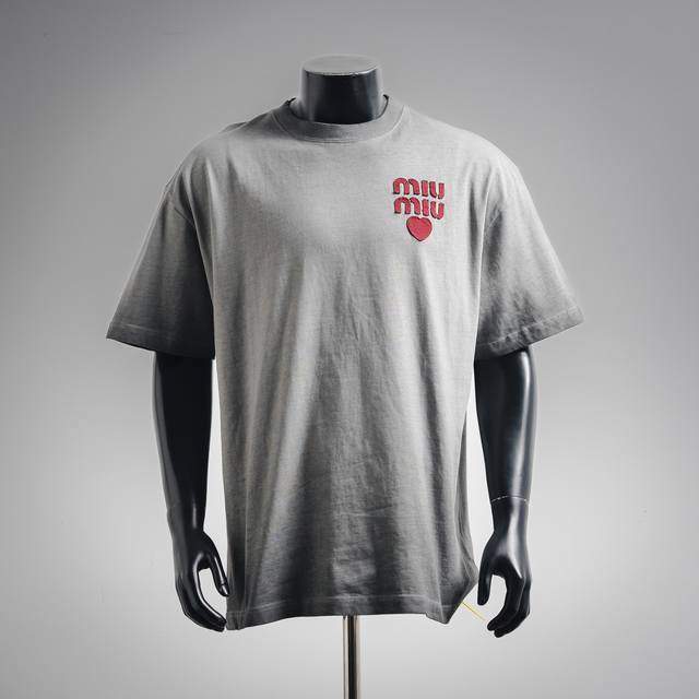 Miu Miu 缪缪 25Ss 水洗做旧爱心贴布绣短袖T恤 Size:S-Xl