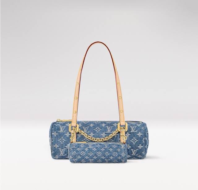 M46830 顶级原单 本款 Papillon 手袋取材多重工艺制成的 Monogram Denim 帆布，与同款手袋的微缩版本相映成趣。棉纱织就 Monogr