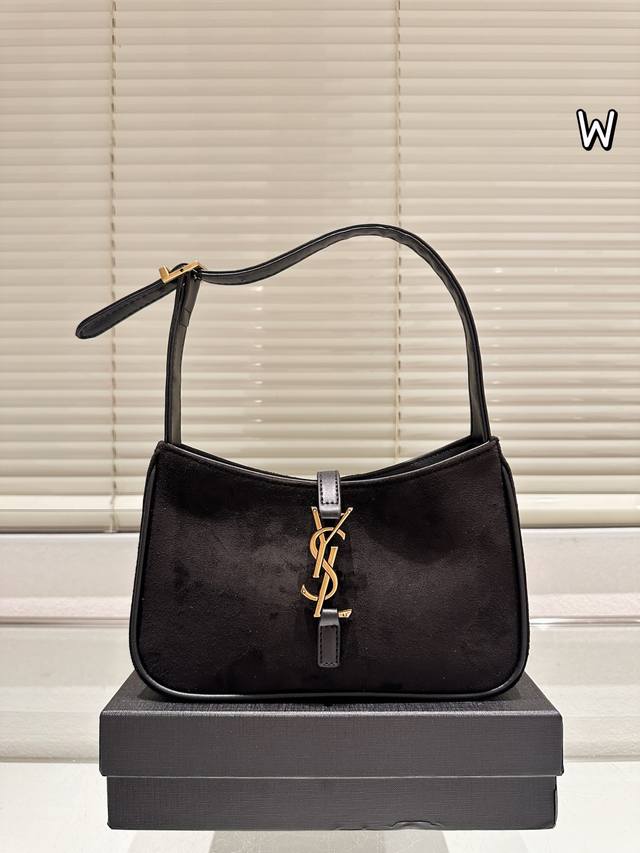Suede Ysl Saint Laurent Le 5 A 7 Hobo Bag In Smooth Leather Underarm Bag Very s Suede Ysl Saint Laurent Le 5 A 7 Hobo Bag In Smooth Leather Underarm Bag Very s