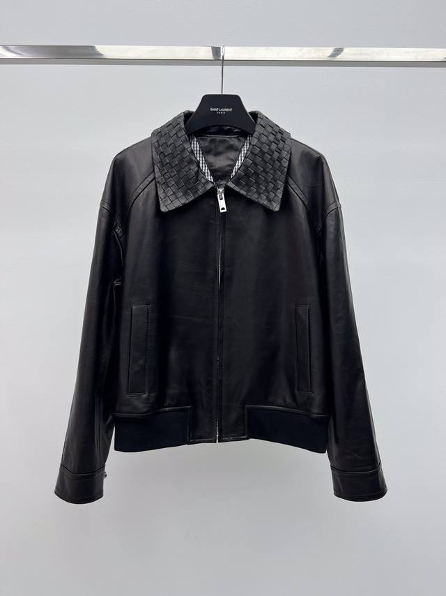 Bottega Venet* woven collar leather jacketMade from imported 100% sheepskin fabr