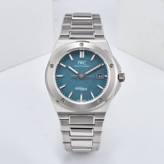 Mkx IWC Ingenieur series, a new generation of engineers, the classic Genta style