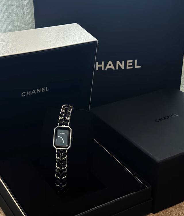 Chanel small sugar cube I got a small sugar cube by surprise. I was originally l
