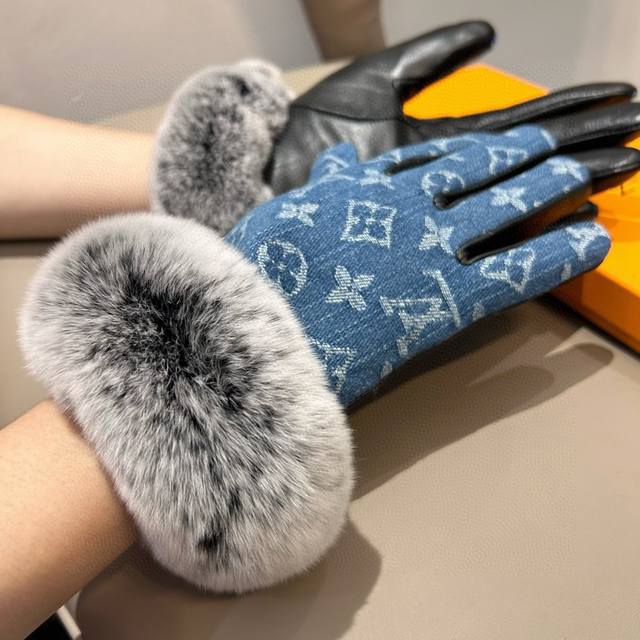 2025Lv new fur denim with leather gloves, fashionable motorcycle gloves, new aut 2025Lv new fur denim with leather gloves, fashionable motorcycle gloves, new aut