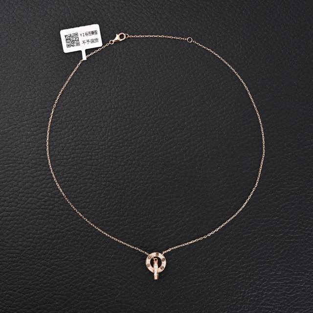 Cartier Love double ring full diamond necklace comes with full packaging, 40 yua